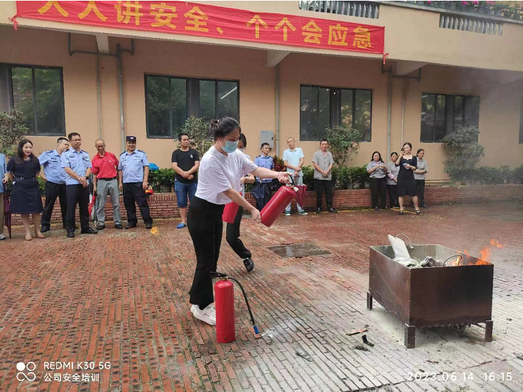 公司動態(tài) | “人人講安全 個個會應急”——服務公司積極參與開展形式多樣的安全生產(chǎn)月活動